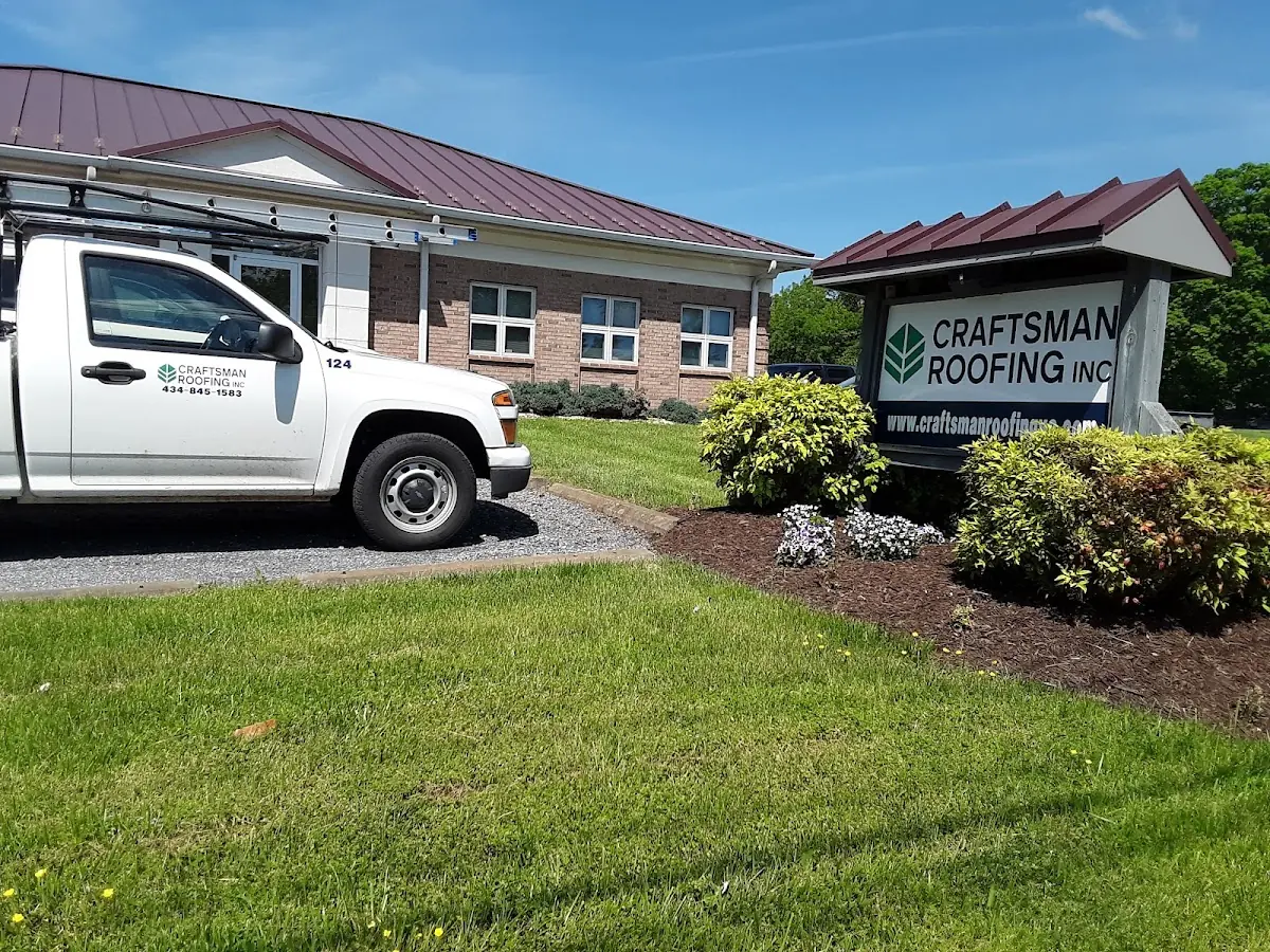 Quality Gutter & Downspout Repair by experienced craftsmen in Sky View Manor