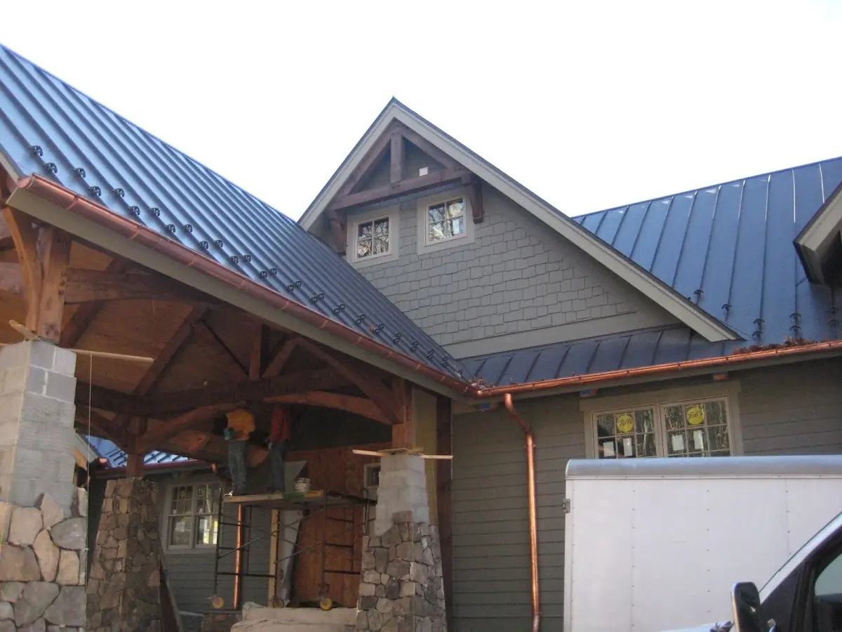 Craftsman Roofing team delivering quality roofing work in Sky View Manor